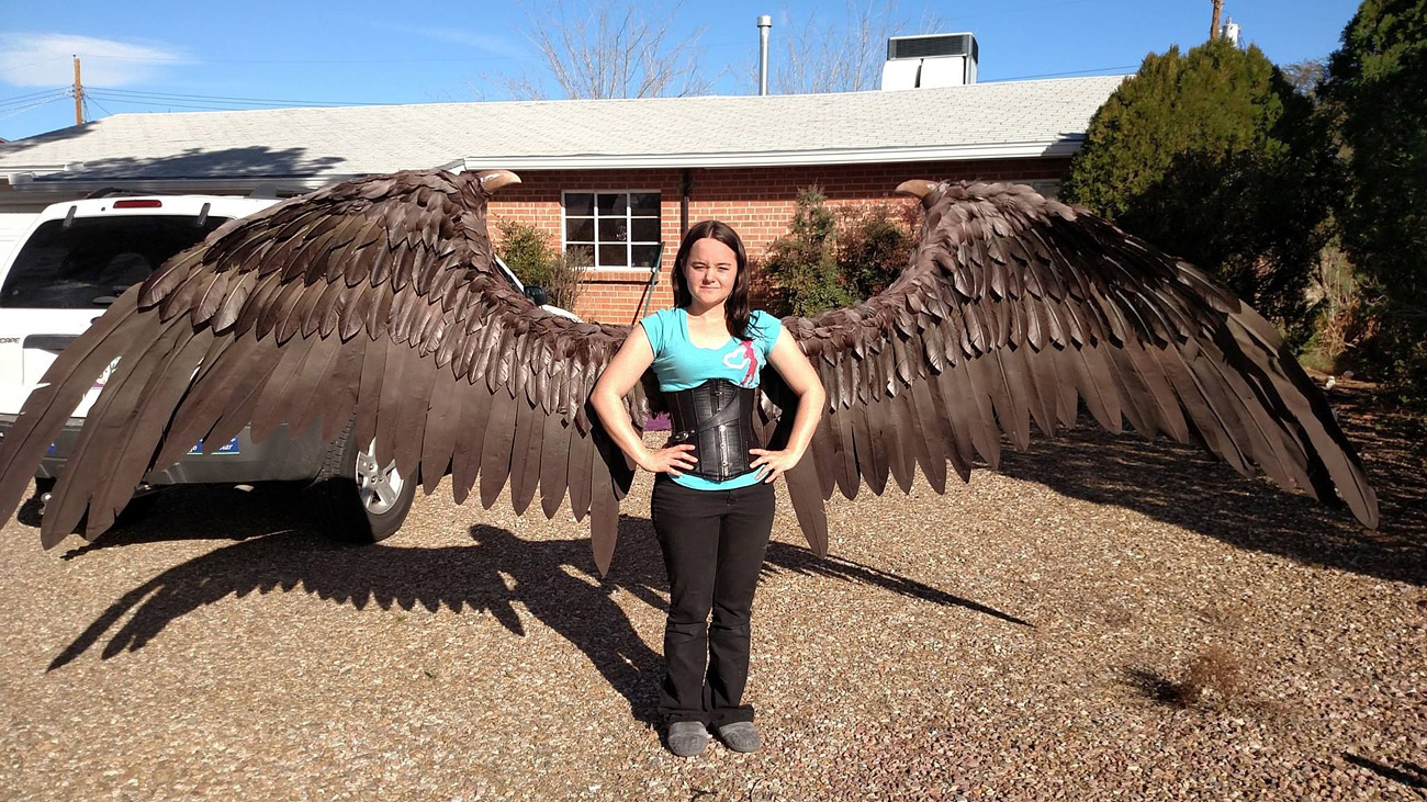 cosplay giant wings