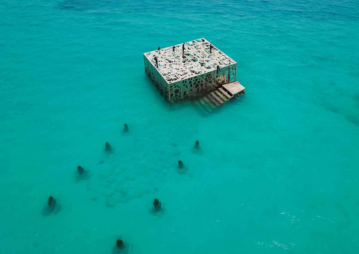 underwater museum in coralarium