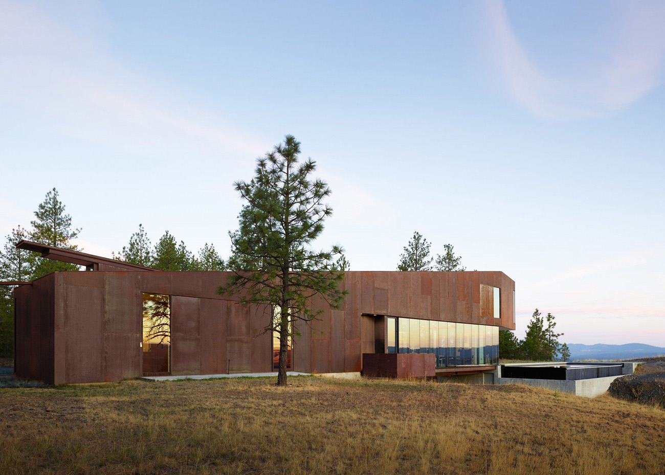 t shaped house us