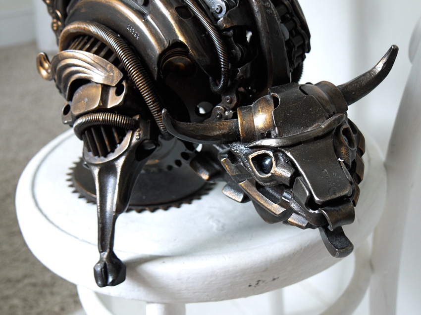 bull metal sculpture