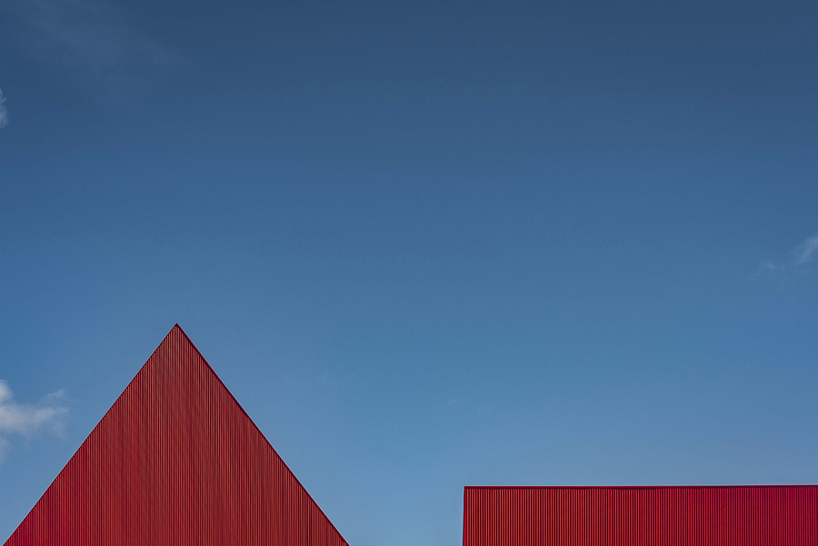 minimalist housing