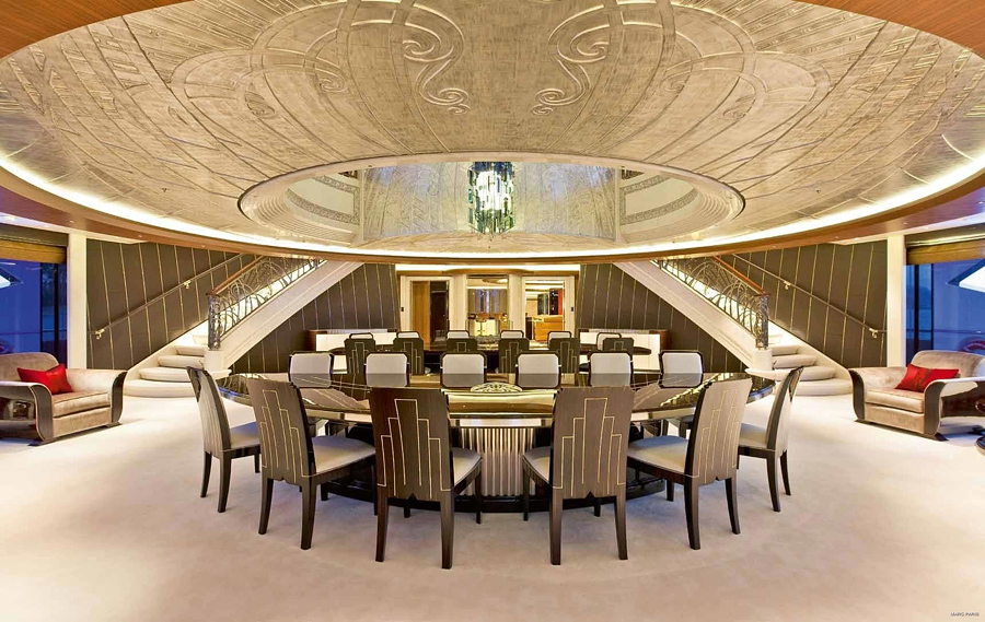 intérieur de yacht serein
