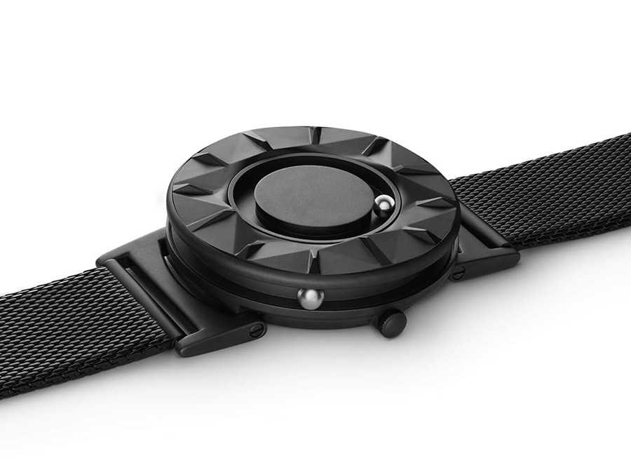 Eone The Bradley Element Black Watch