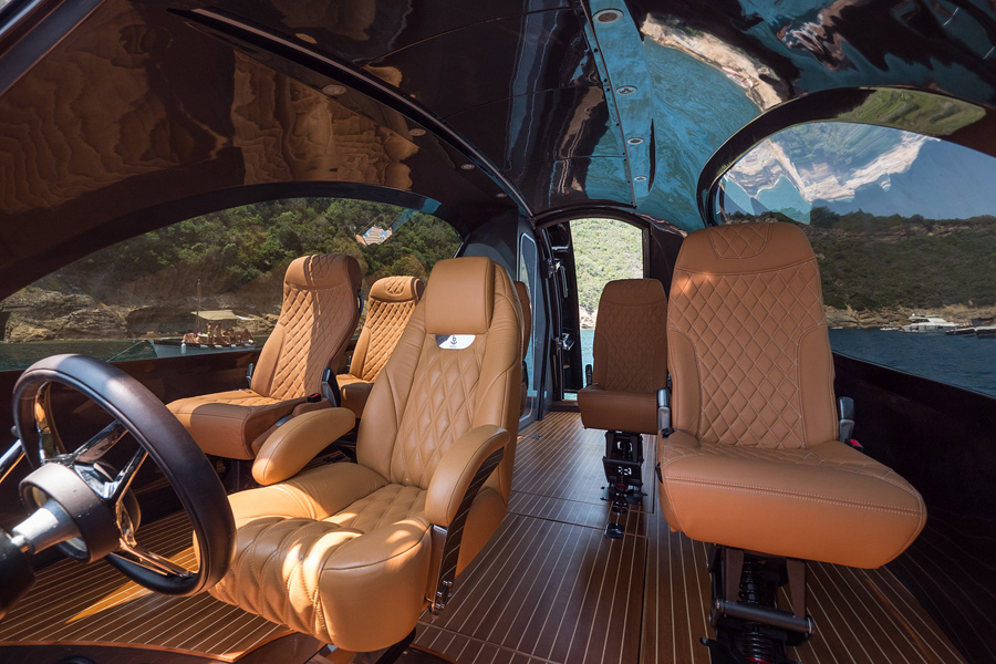 Royal Jet Capsule - Luxurious Experience On The Water
