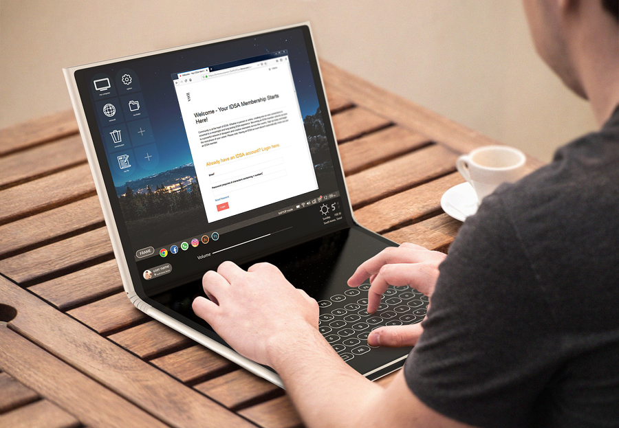 flexible laptop