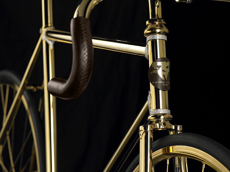 Auramania Crystal Edition Gold Bike