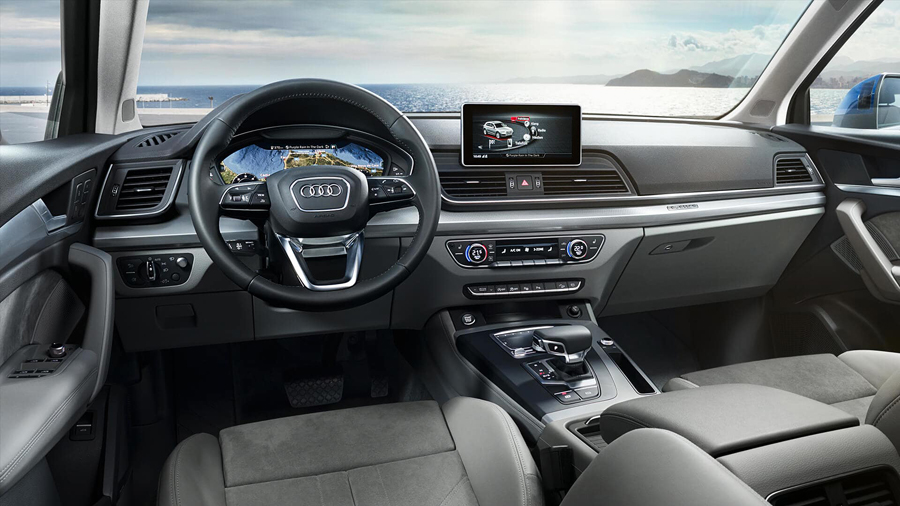 2019 Audi Q5 interior
