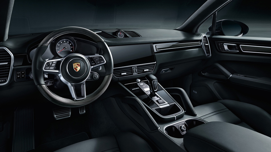 2019 Porsche Cayenne interior