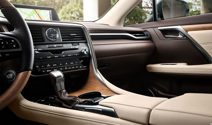 Lexus RX 350 interior