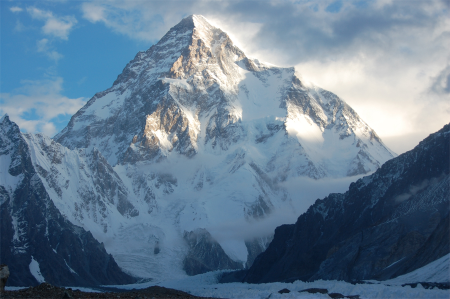 K2 (8614 m) - Pakistan/China
