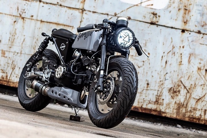 custom cafe racer