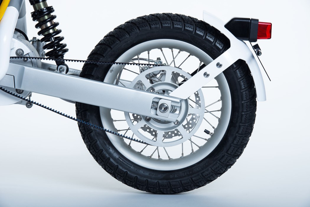 minimalist motorcycle