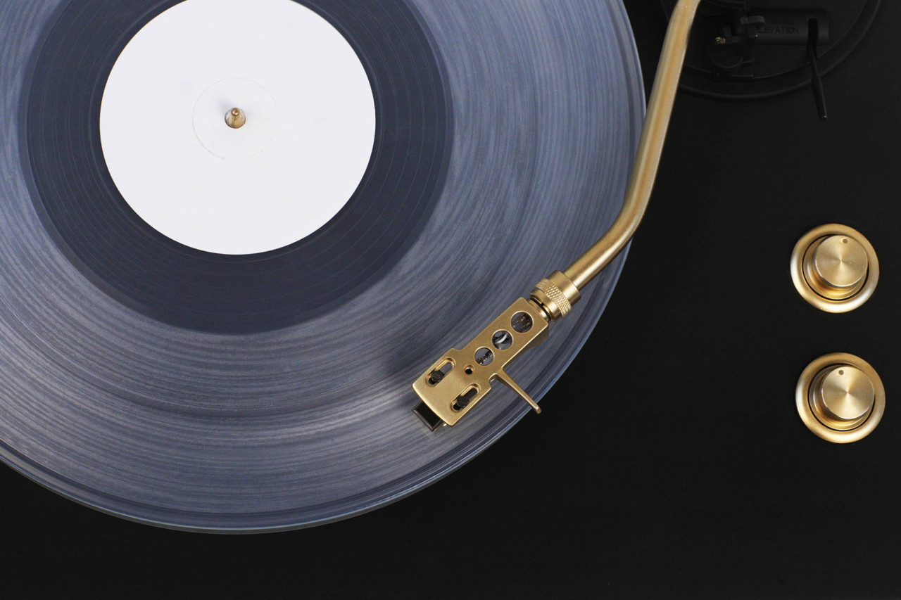 black wireless vinyl turntables