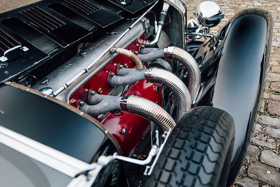 vintage mercedes benz engine pictires.