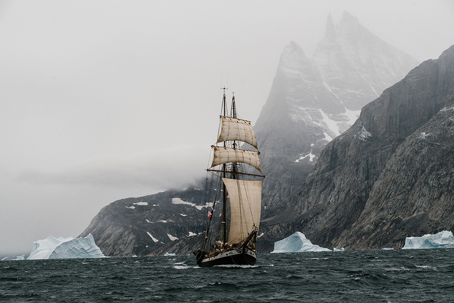 greenland photo tours