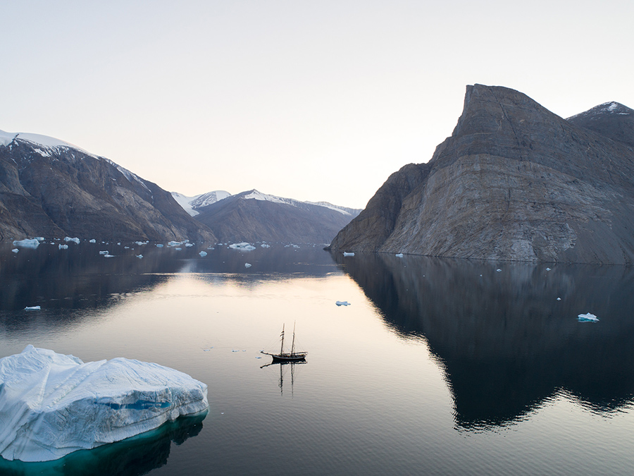 photo tours to iceland