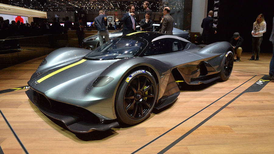 aston martin valkyrie