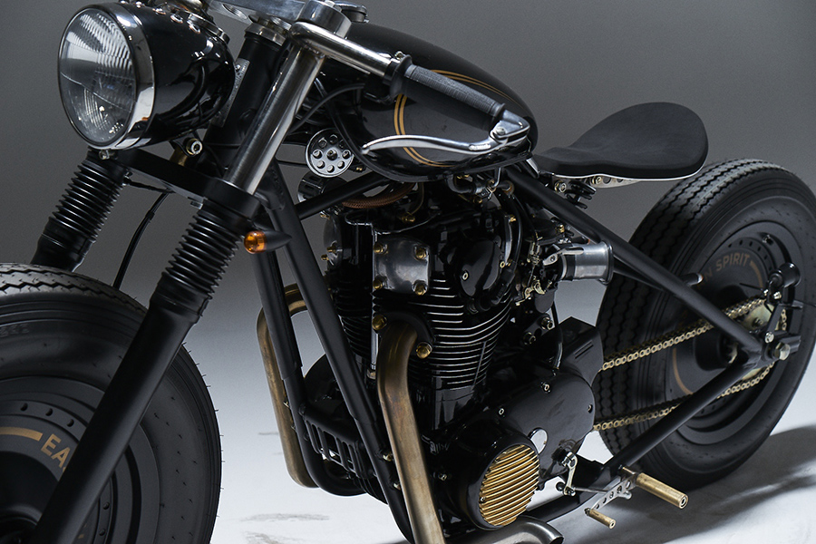 black and gold custom bobber