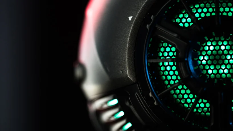futuristic bluetooth speaker design