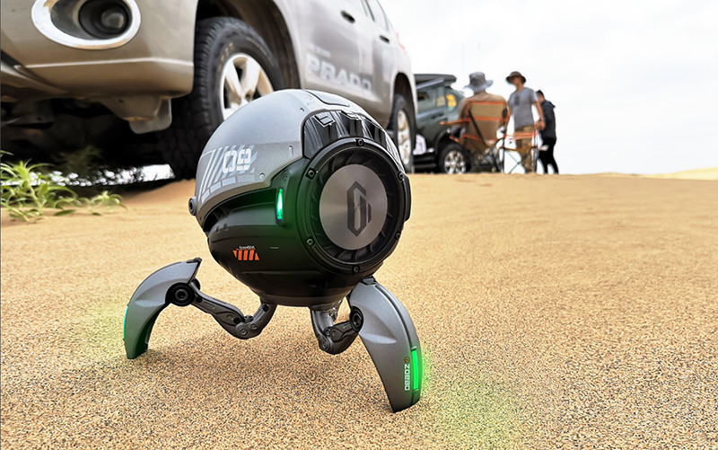 Futuristic Bluetooth Speaker That Looks Like It Came From Space