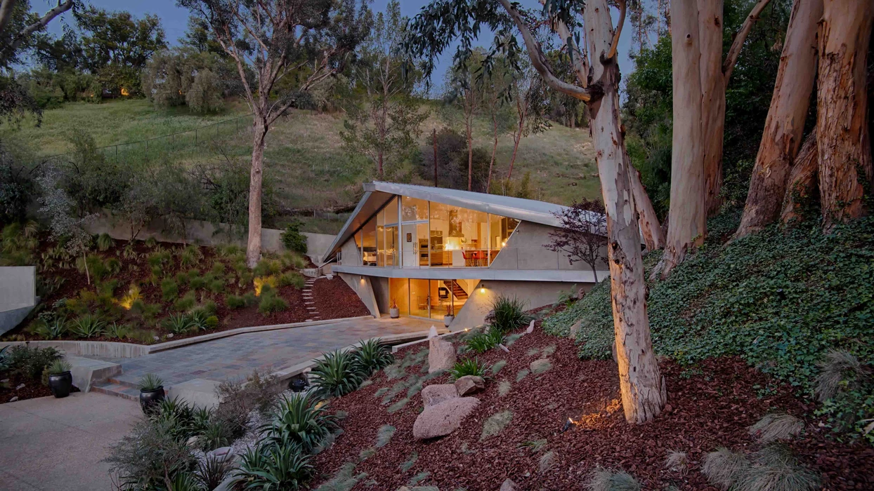 triangle house