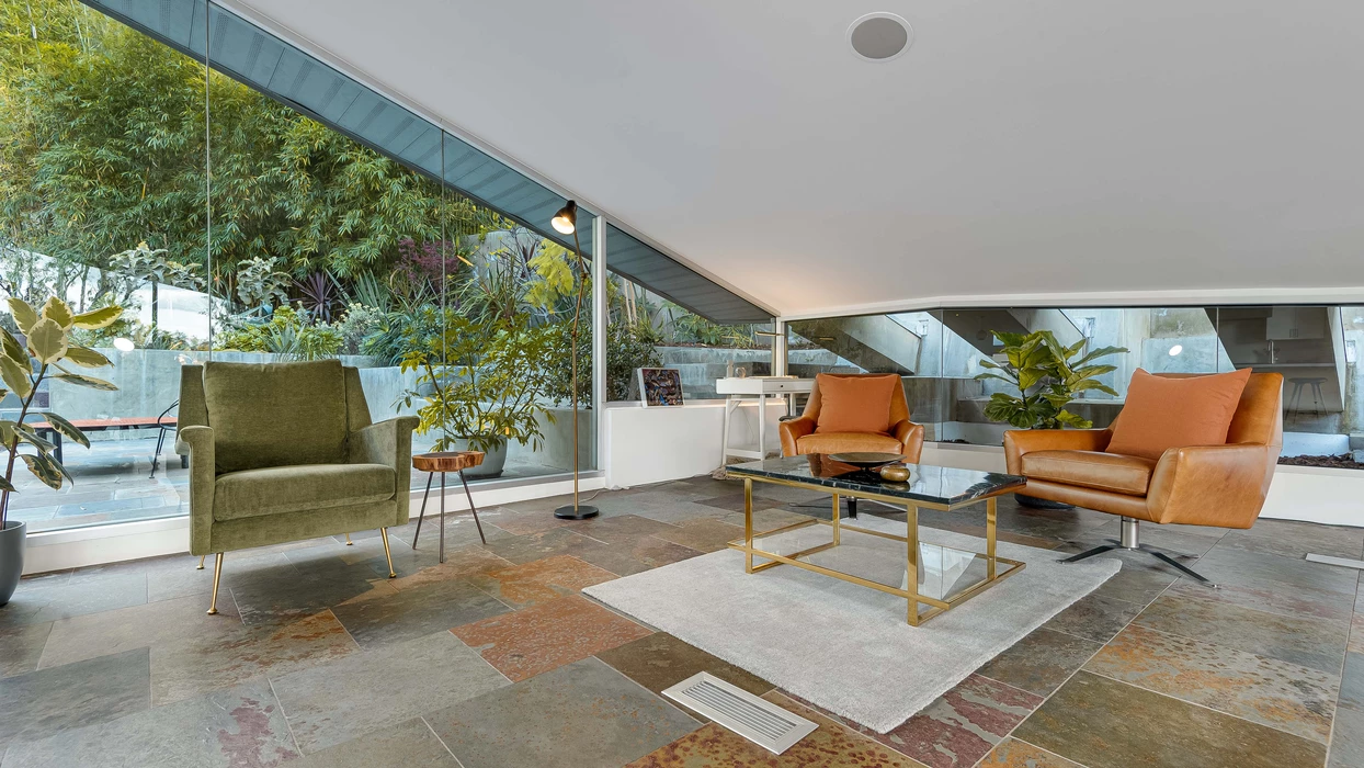 triangle house inside