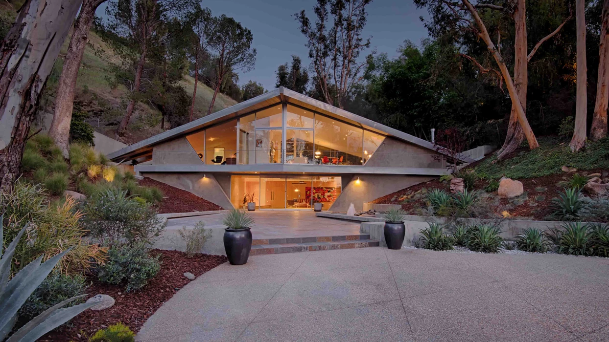 triangle houses
