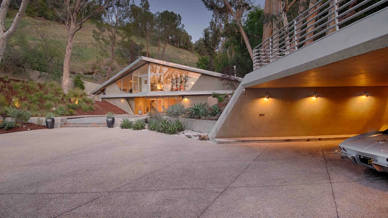 triangles houses