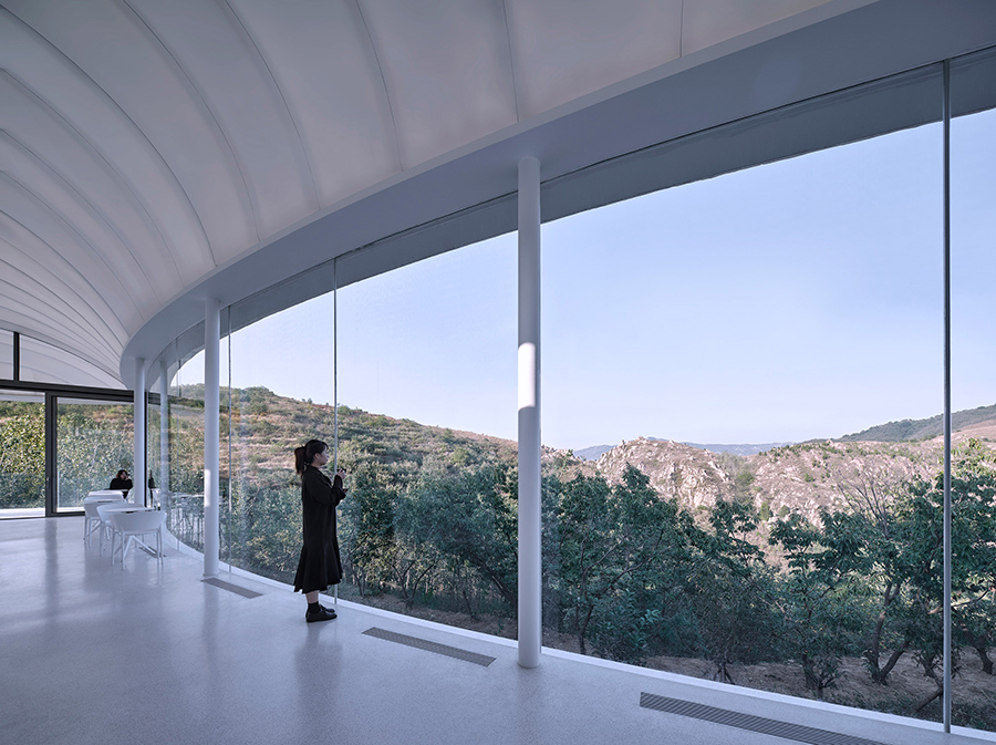 house curved roof