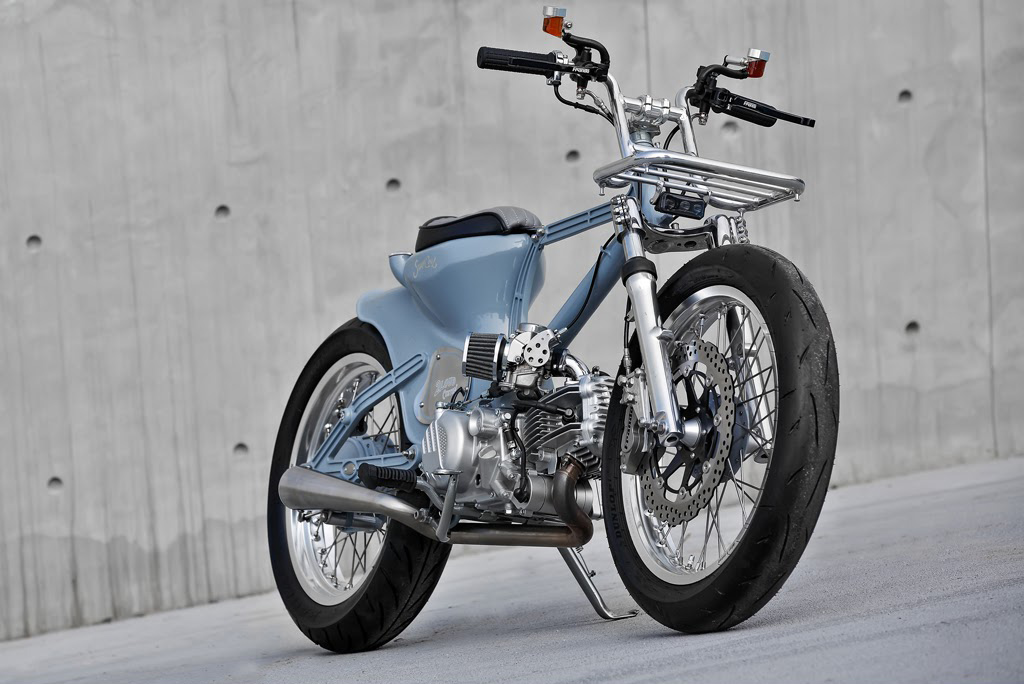 2LOUD Honda Super Cub Custom 2020