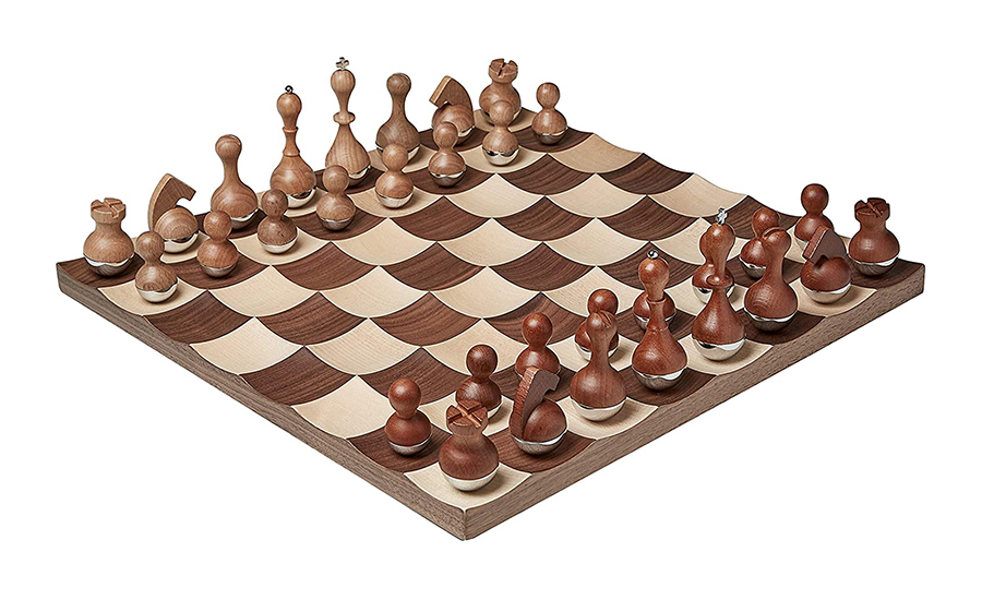 If He Likes Chess - Wobble Chess Set