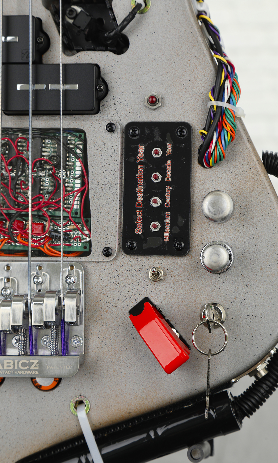 unique custom bass guitars