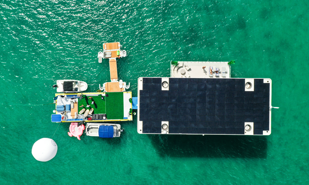 floating boat house