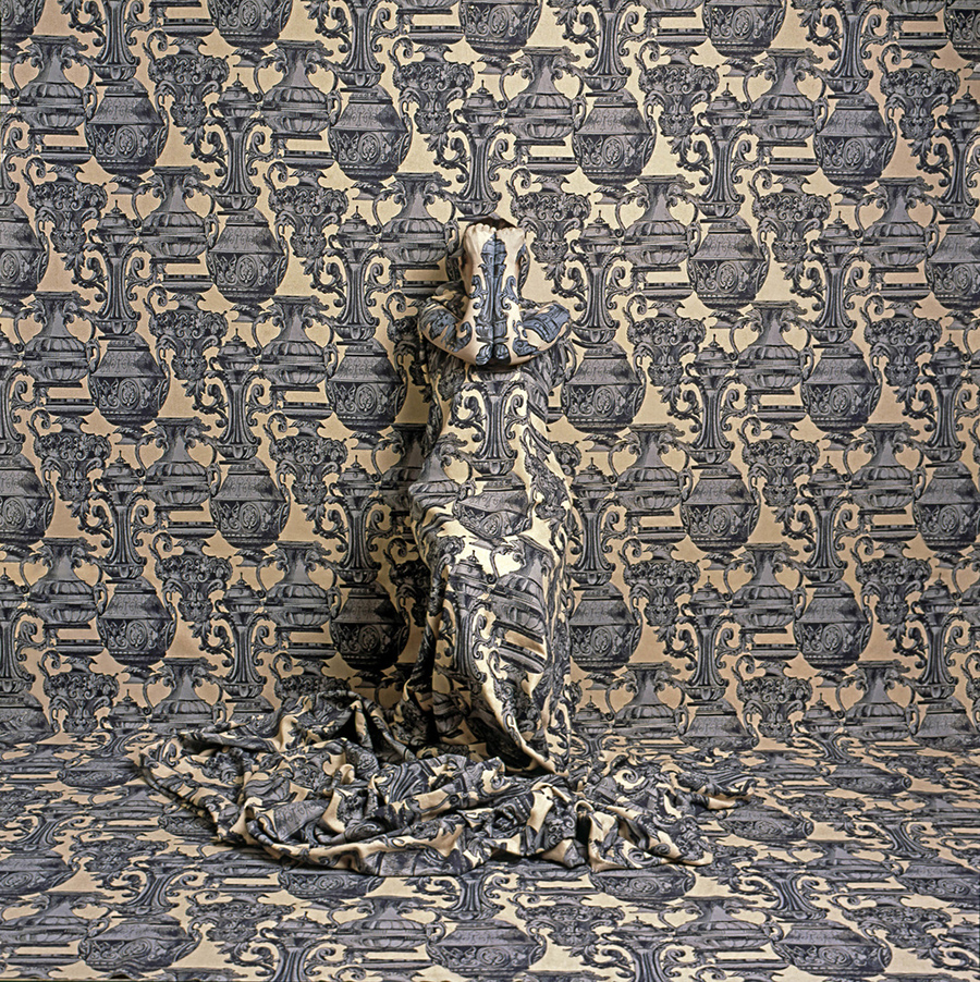 camouflage body paint