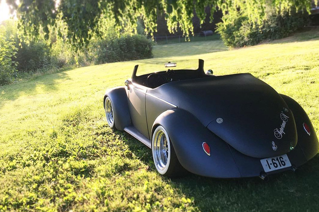 matte black Beetle