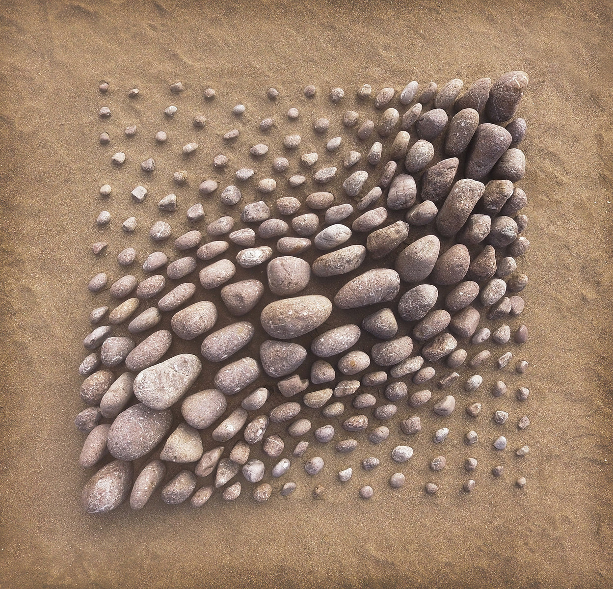 beach stone art