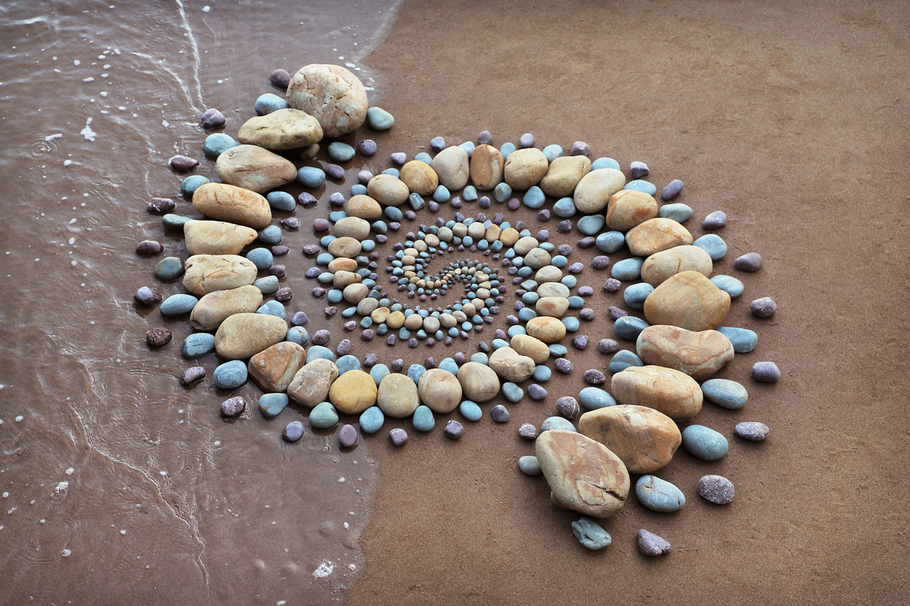 beach stones art pictures