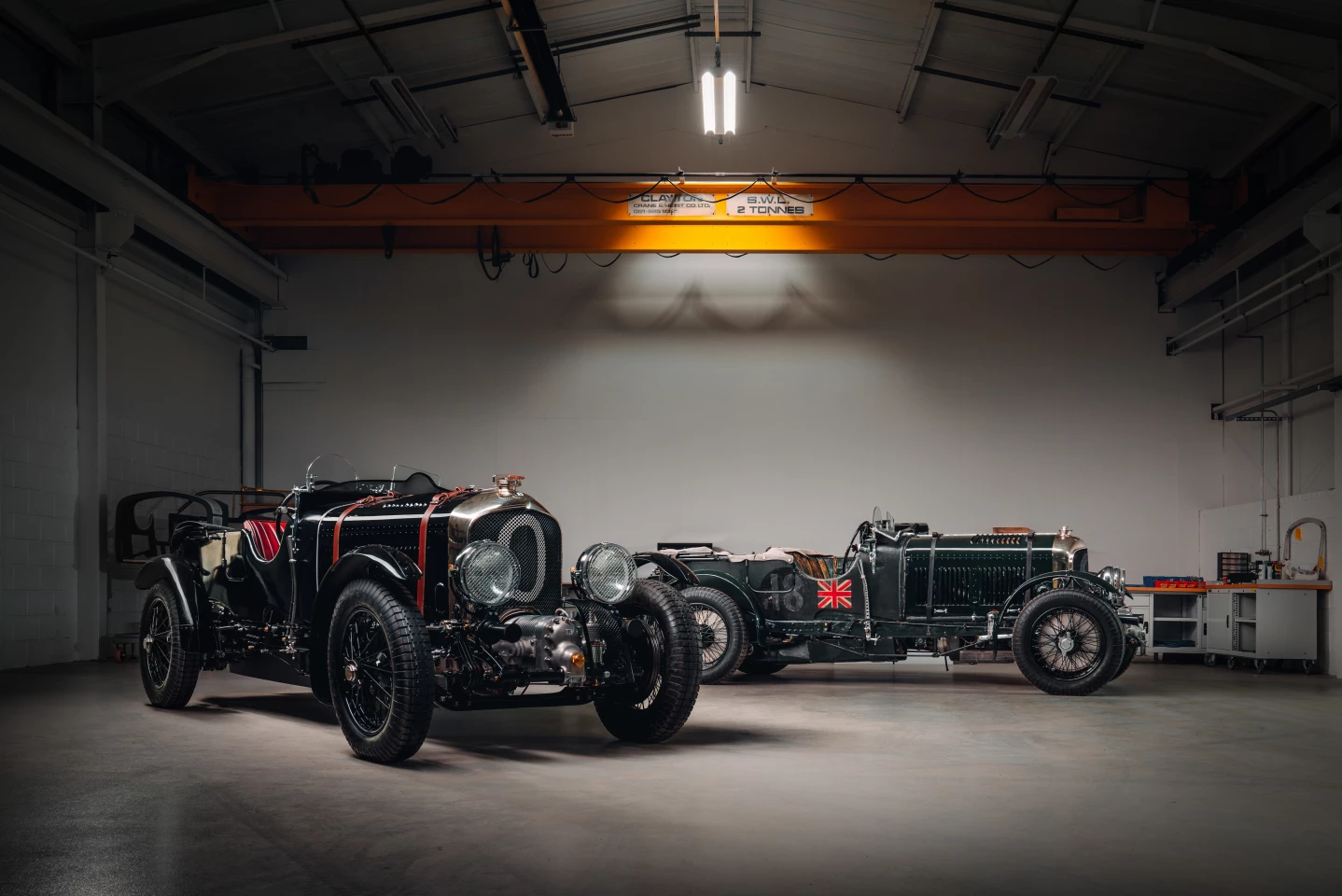 Bentley Made Replica of The Classic Blower 1929 Racer Car