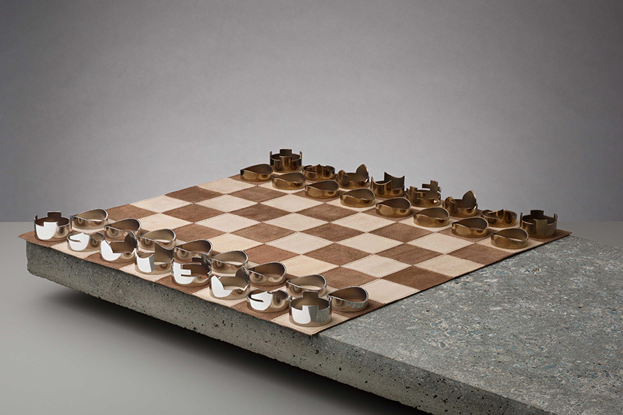 minimalist modern chess set