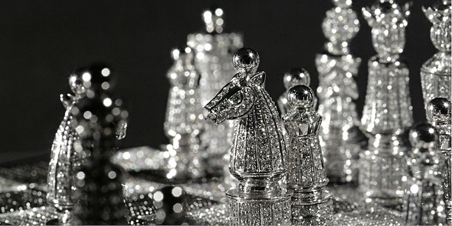 Charles Hollander Royal Diamond Chess Set