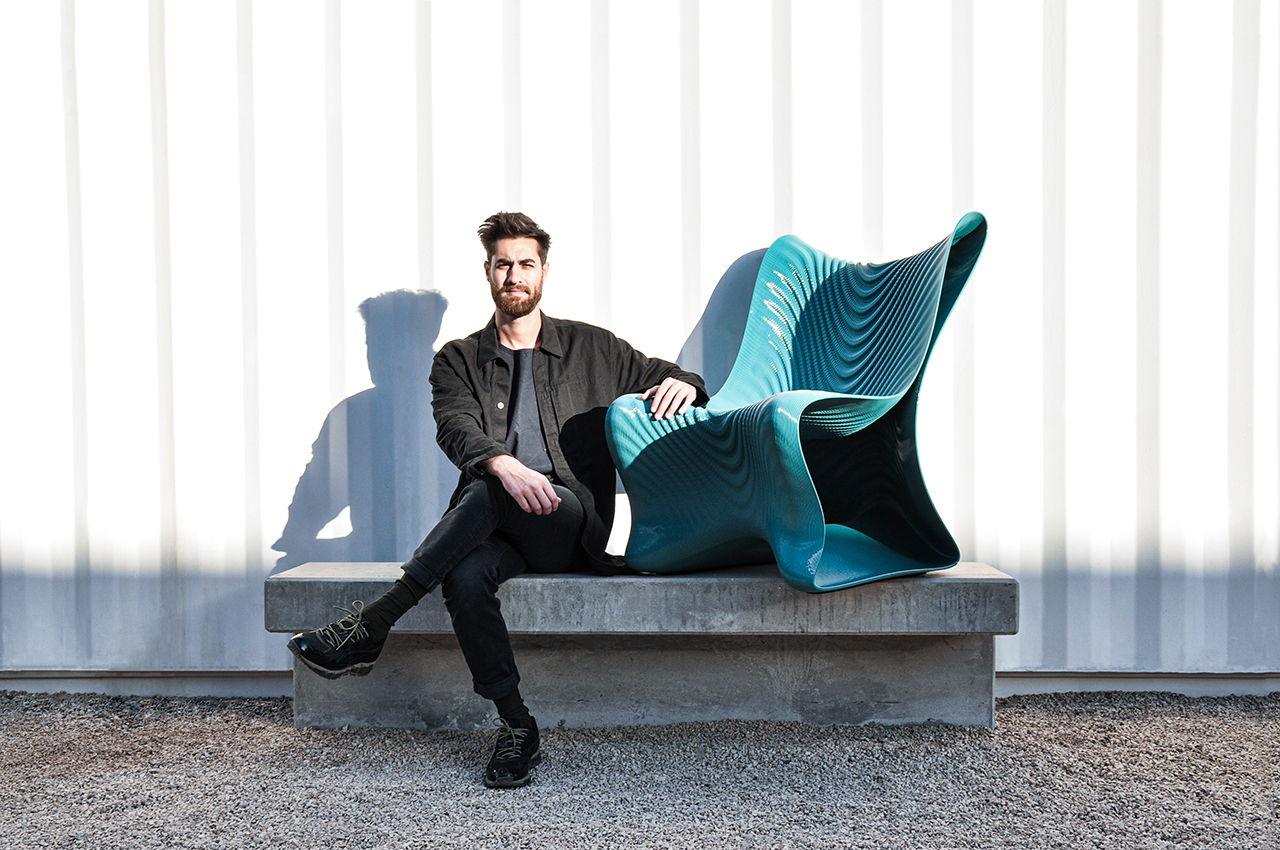 riyad joucka chair