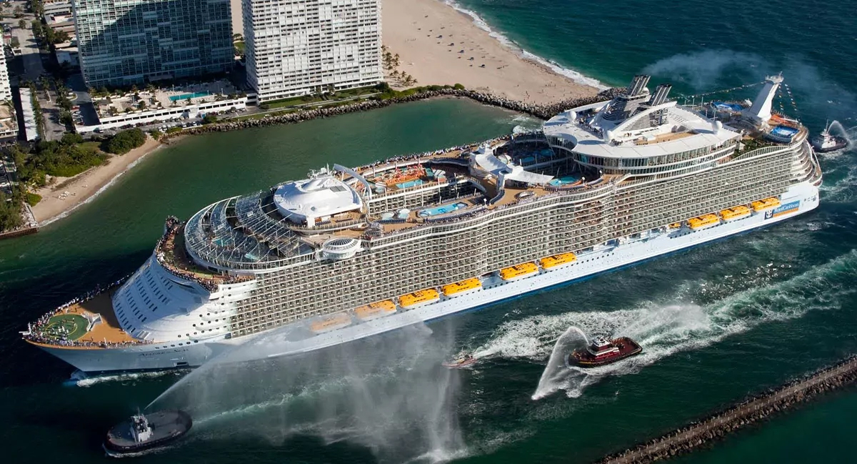 Cruise Ship 'Allure of the Seas'