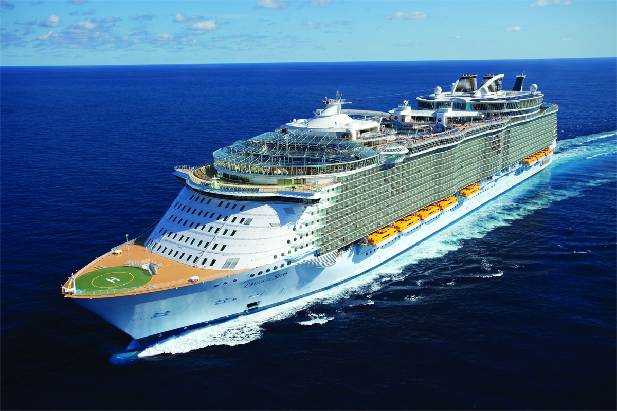 Cruise Ship 'Oasis of the Seas'