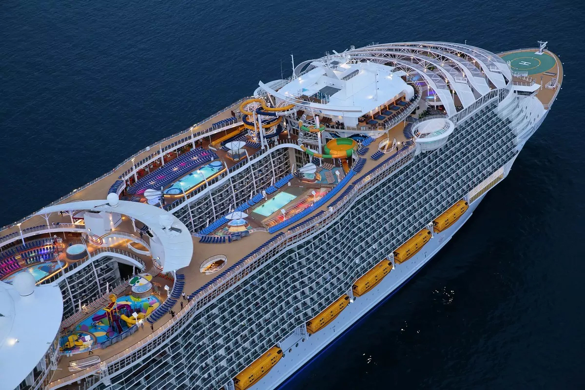 largest cruise ship in the world 'Symphony of the Seas'