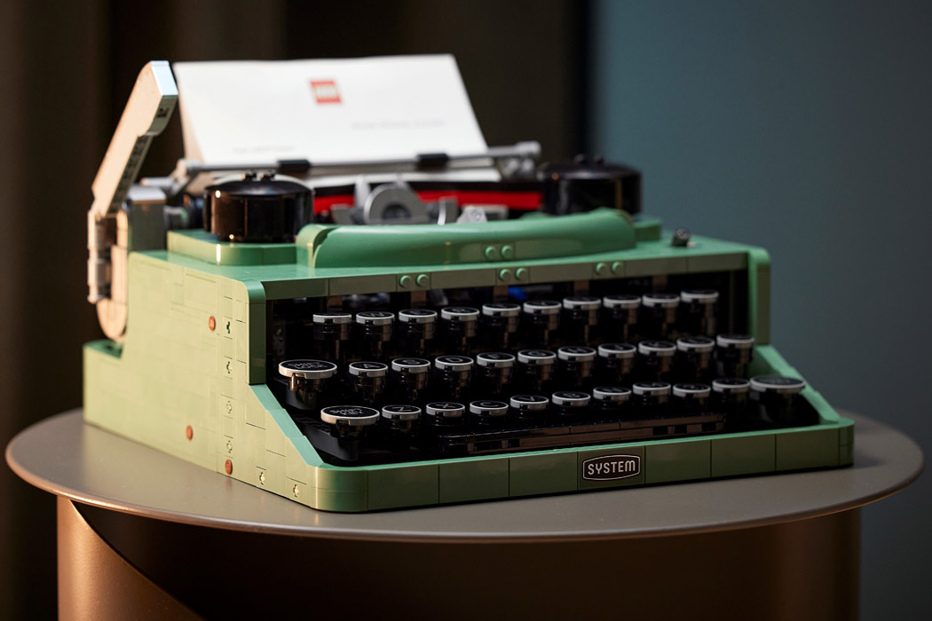 typewriter lego