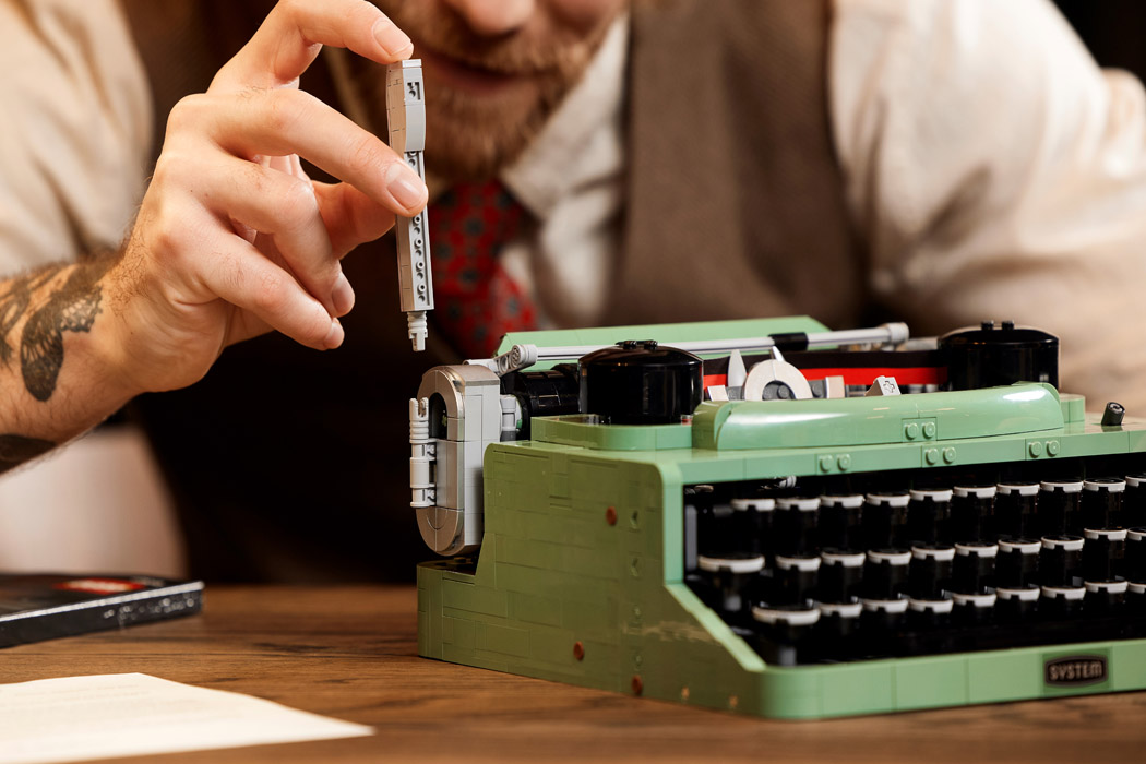 typewriter lego pictures