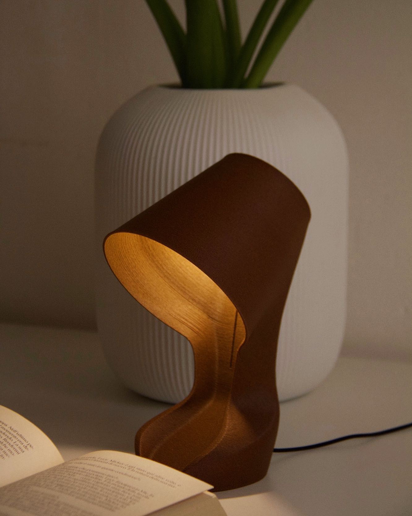 innovate desk lamp