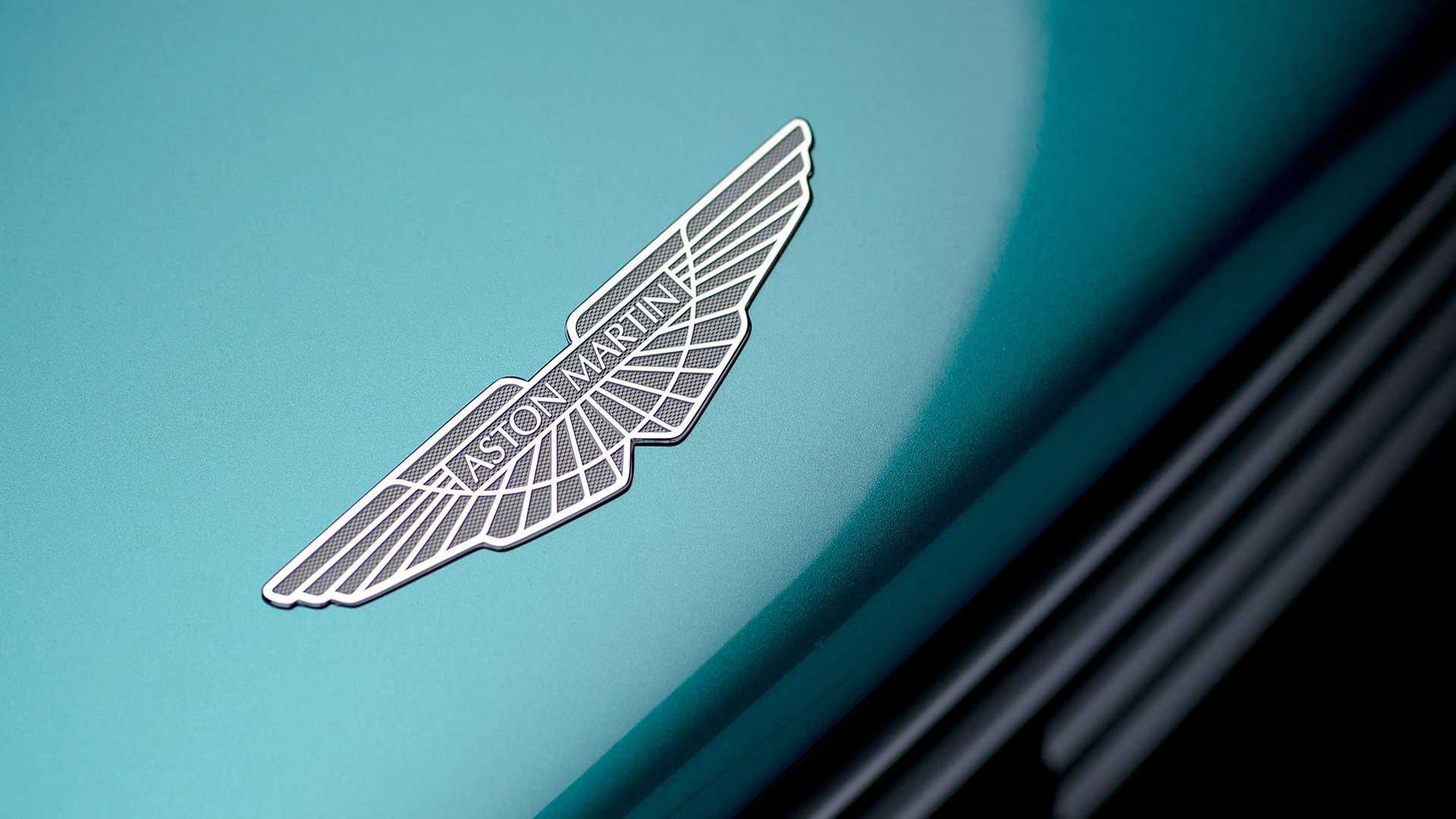 luxury Aston Martin Valhalla