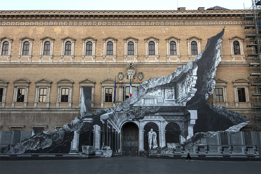 Monumental Trompe-l’oeil 'Punto di Fuga' on Rome’s Palazzo Farnese