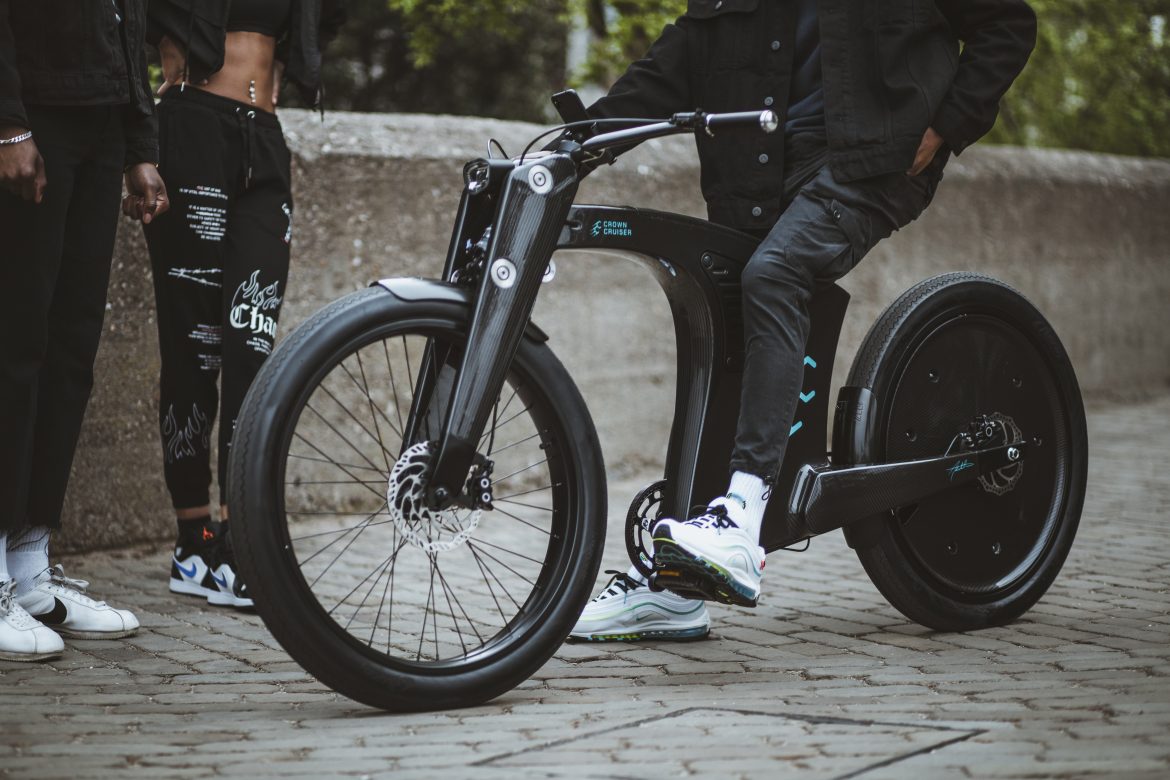 CrownCruiser Carbon Fiber e-Bike